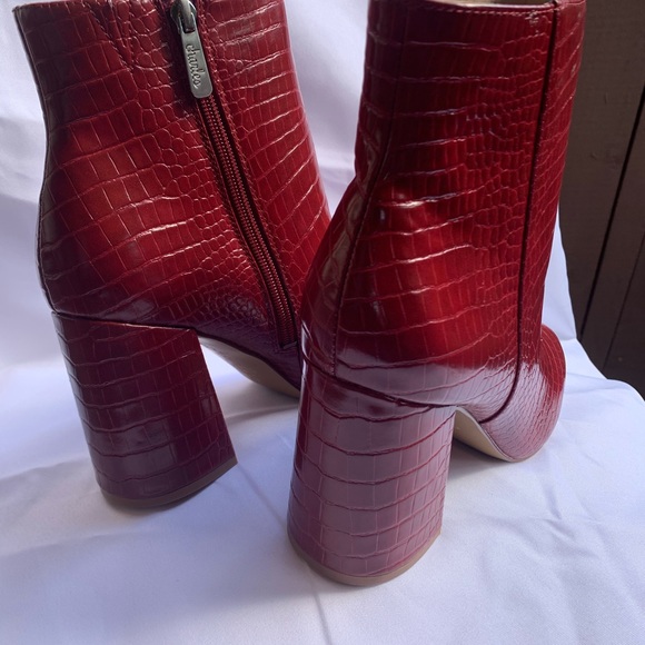 Charles by Charles David Virgil - Picture 4 of 8